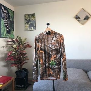 Real tree sweatshirt